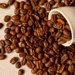 Какво е Specialty Coffee и защо прясно изпеченото кафе на зърна е различно